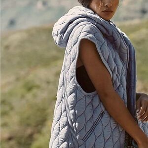 NWT free people dream big
quilted light lavender hooded vest